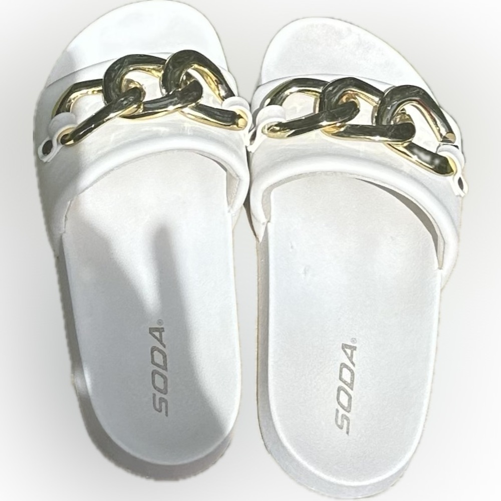 SODA Talent Women Casual Comfort Fashion Chain on Upper Slide Sandals USA size 7